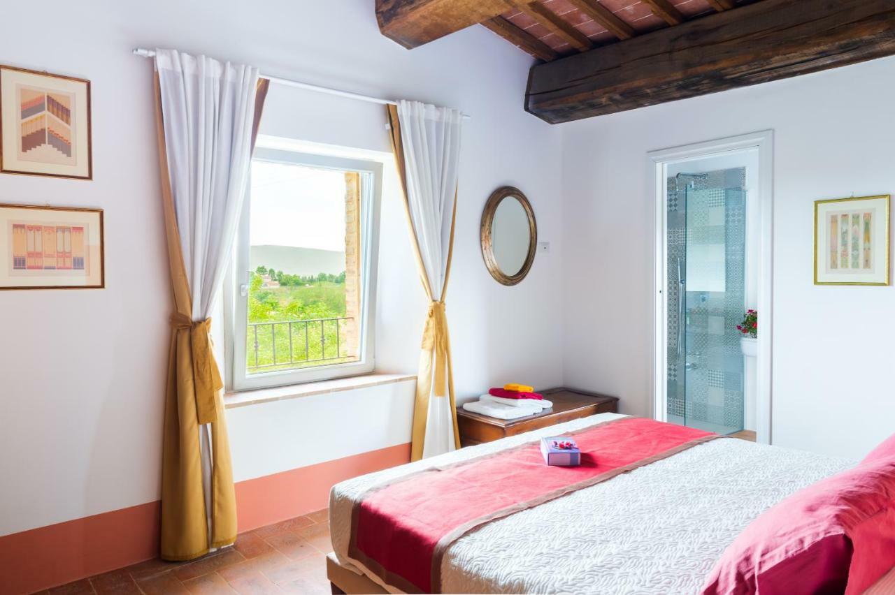 Tenuta La Santissima San Rocco a Pilli Luaran gambar